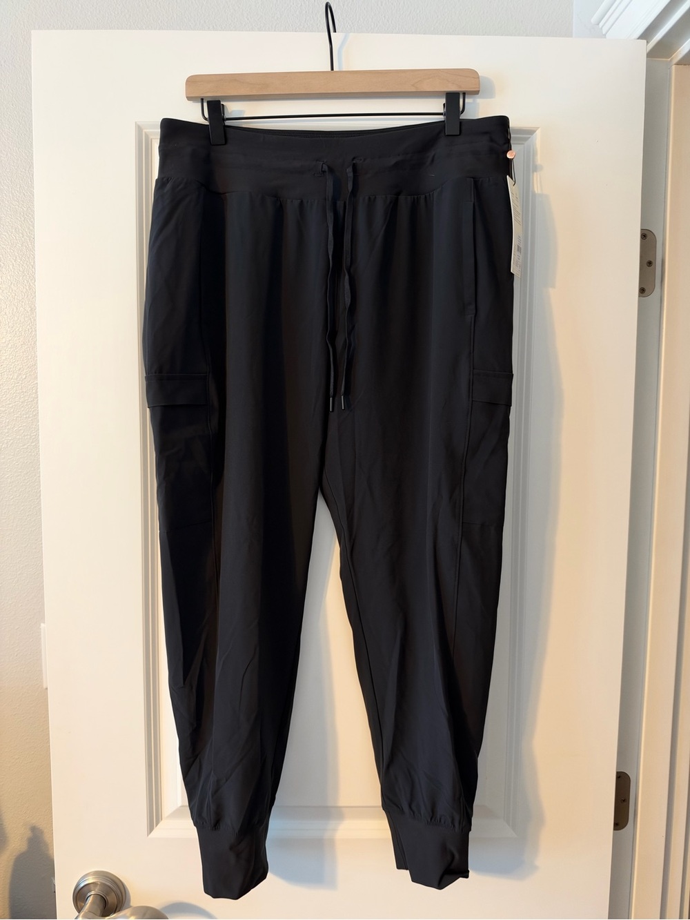CALIA by Carrie Underwood Black Cargo Drawstring Joggers